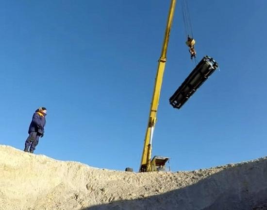 Нижегородское ГУ МЧС показало, как уничтожало неразорвавшиеся авиабомбы завода «Кристалл»