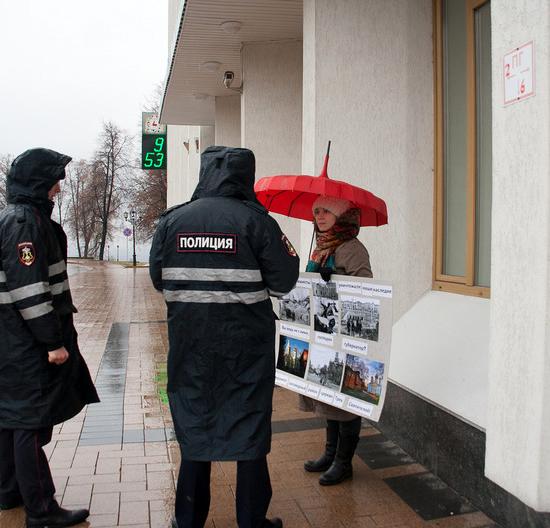 Танцовщики школы ирландского танца пикетировали правительство Нижегородской области 