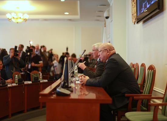 Обсуждая запрет политических акций на Покровке в Нижнем Новгороде, депутаты трижды вспомнили о геях